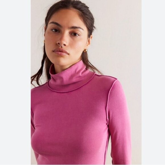 NWT Free People We The Free Good Good Turtleneck Pink Size Large - Picture 1 of 8